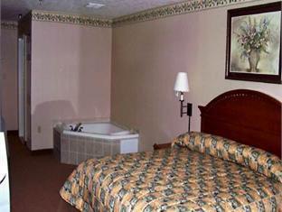 Country & By Radisson, South, Oh 2*